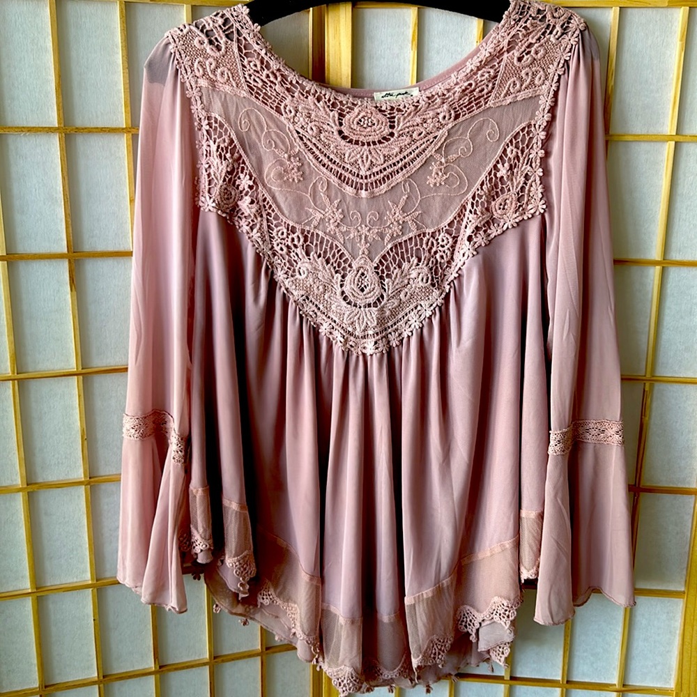 Boho rose lace blouse